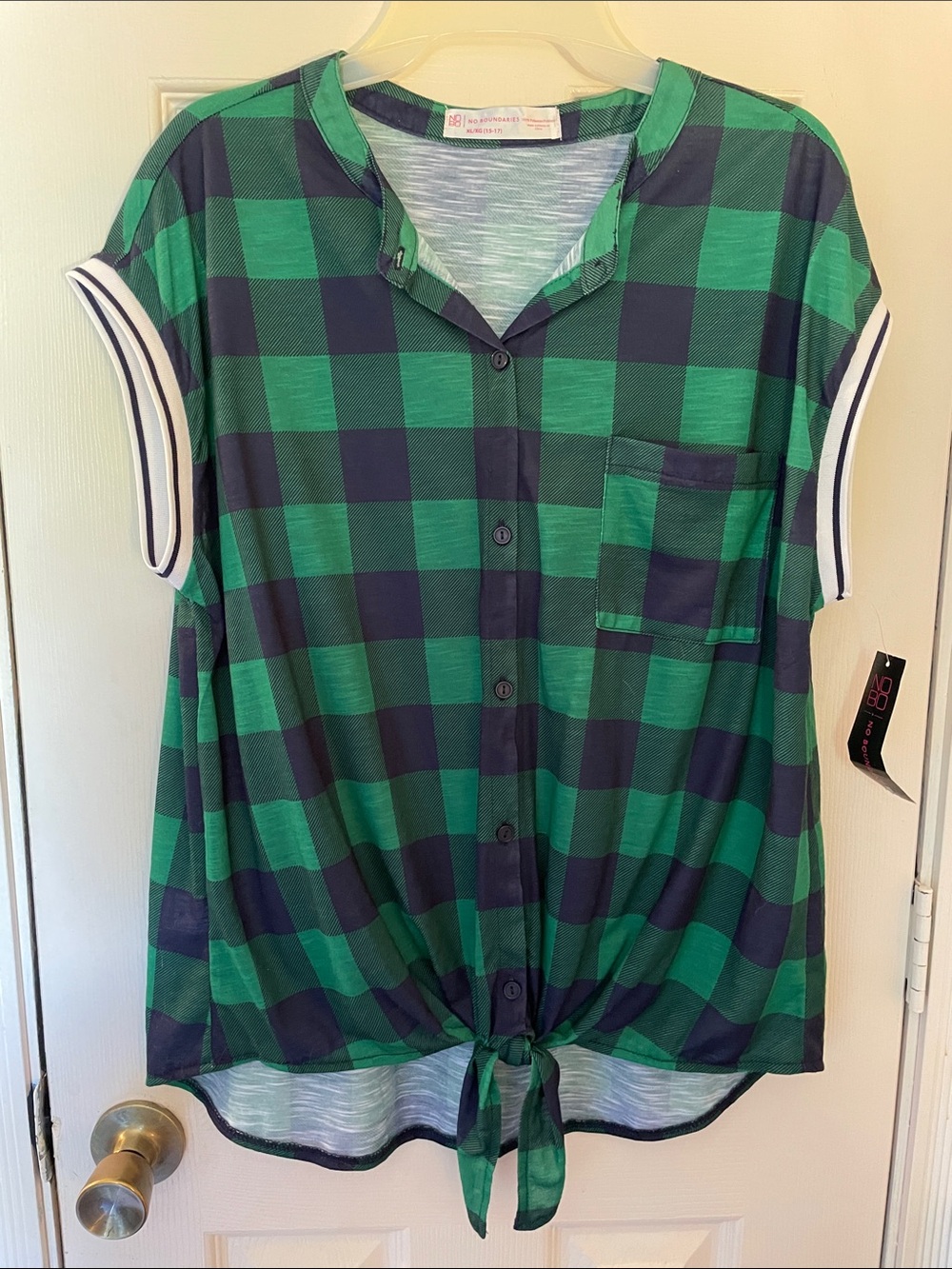 No Boundaries Green & Navy Plaid Button-Front Tie Hem Top XL New